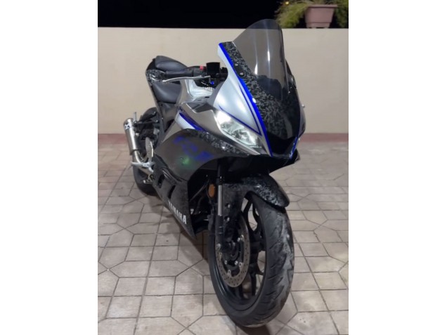 Marble Schwarz Silber Blau Geschmiedet Carbonfaser Stil 2022-2024 Yamaha YZF R3/R25 Motorrad Verkleidung