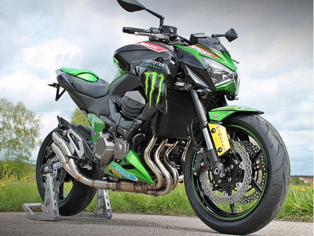 Grün Glänzendes Schwarz Rot Gelb 2013-2018 Kawasaki Z800 Motorrad Verkleidung