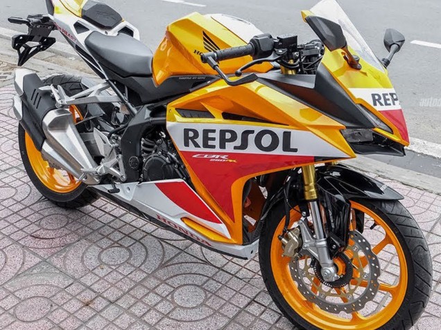 Gelb Weiß Rot Repsol 2017-2022 Honda CBR250RR Motorrad Verkleidung