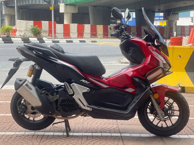 Rot Weiß Schwarz 2018-2021 Honda ADV150 Motorrad Verkleidung