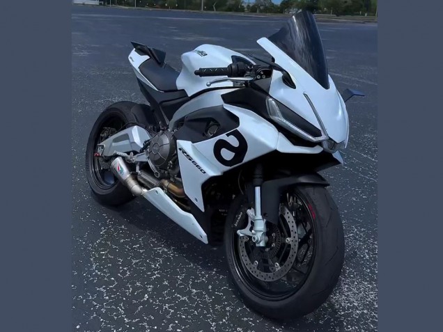 Weiß 2020-2024 Aprilia RS660 Motorrad Verkleidung