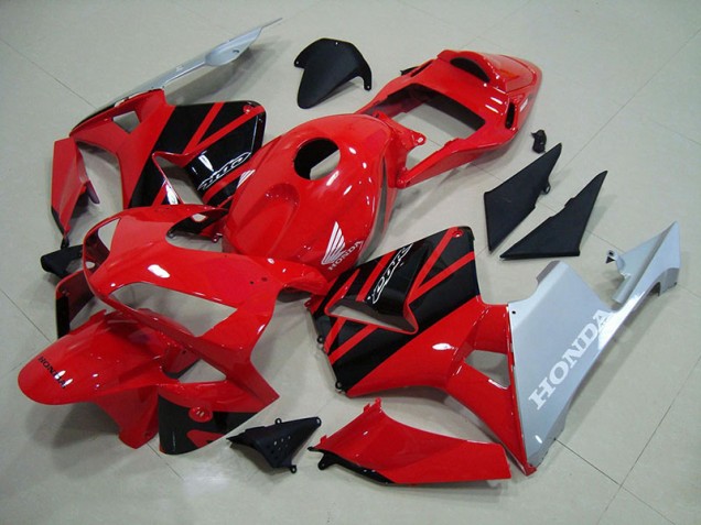 Honda CBR 600 RR 2003-2004 Motorrad Verkleidungen - Rot Silber Honda CBR 600 RR 2003-2004 Motorrad Verkleidungen - Rot Silber
